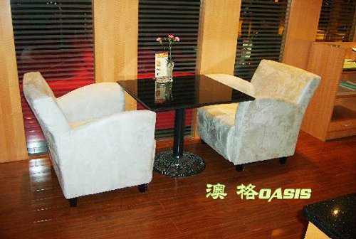 咖啡廳沙發翻新
